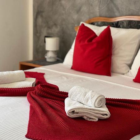 פורץ Rooms Valentino מראה חיצוני תמונה