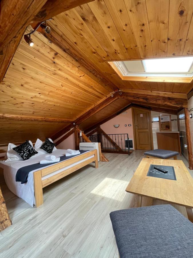 פורץ Rooms Valentino מראה חיצוני תמונה
