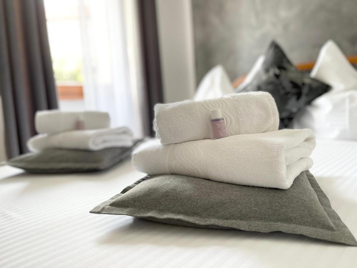 פורץ Rooms Valentino מראה חיצוני תמונה