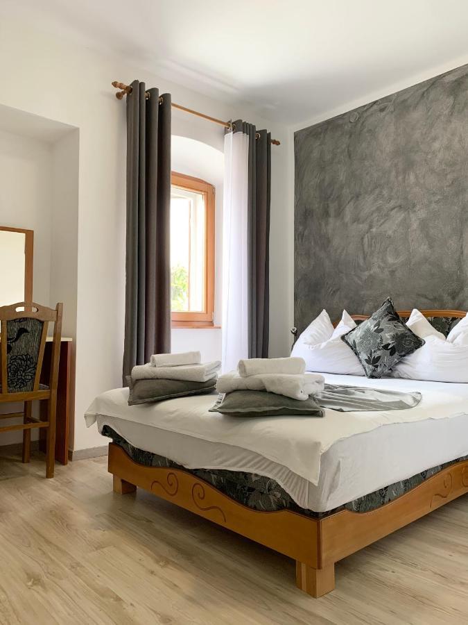 פורץ Rooms Valentino מראה חיצוני תמונה