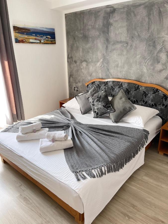 פורץ Rooms Valentino מראה חיצוני תמונה