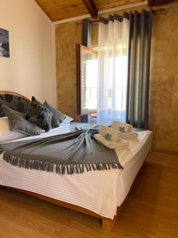פורץ Rooms Valentino מראה חיצוני תמונה